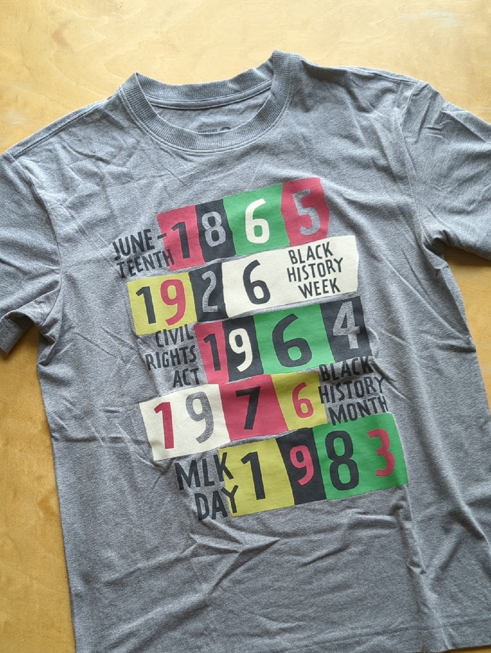 Target Gray Short Sleeve Tee with Red, Green, Yellow and Black Graphic